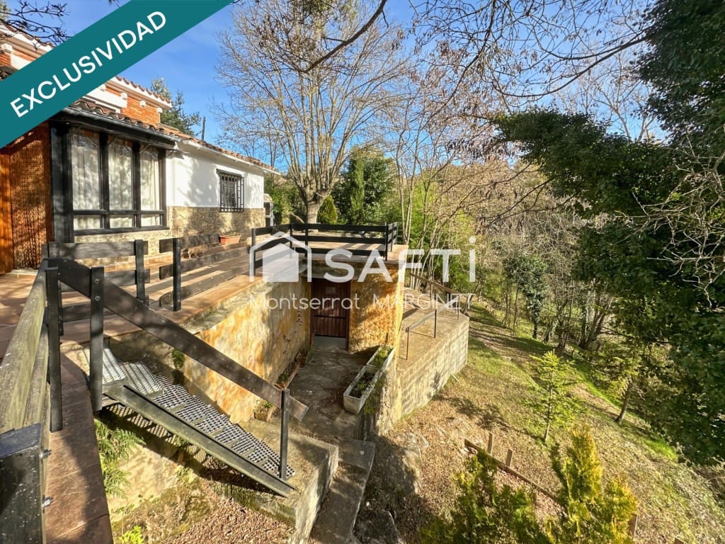 3 bedroom Finca/Country House for sale in Borreda - € 189,000 (Ref: 9439961)