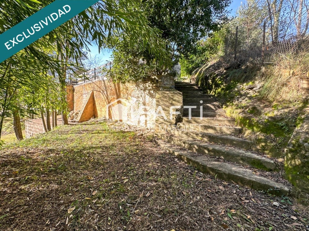 3 bedroom Finca/Country House for sale in Borreda - € 189,000 (Ref: 9439961)