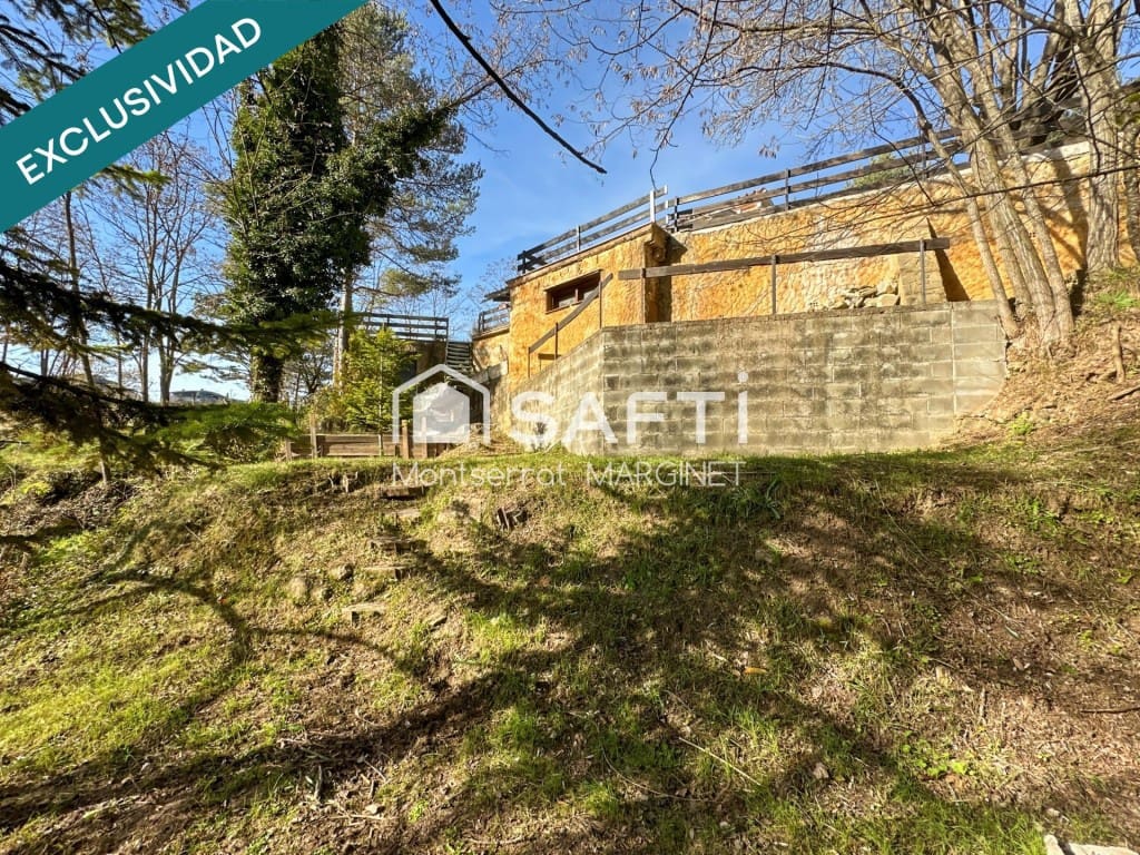 3 bedroom Finca/Country House for sale in Borreda - € 189,000 (Ref: 9439961)