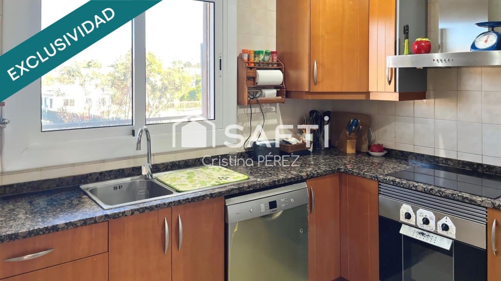 4 soveværelse Villa til salg i Santa Coloma de Farners - € 320.000 (Ref: 9439962)