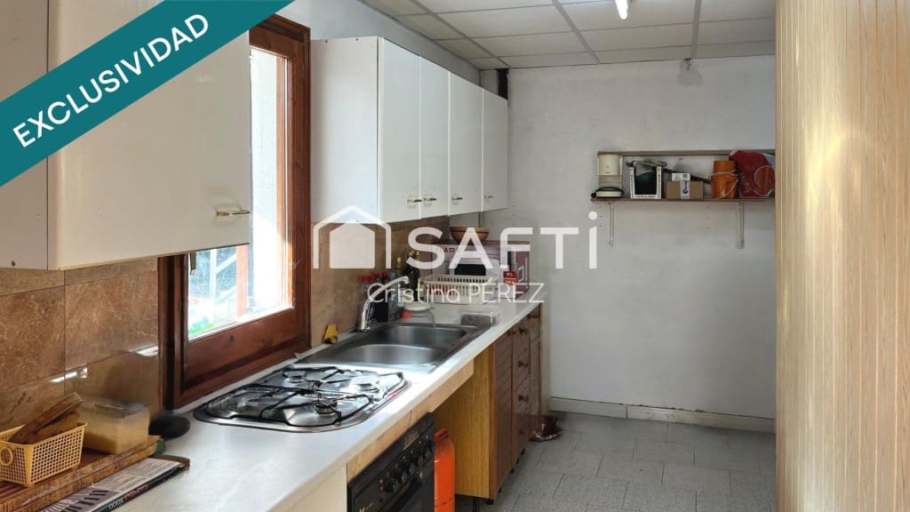4 soveværelse Villa til salg i Santa Coloma de Farners - € 320.000 (Ref: 9439962)