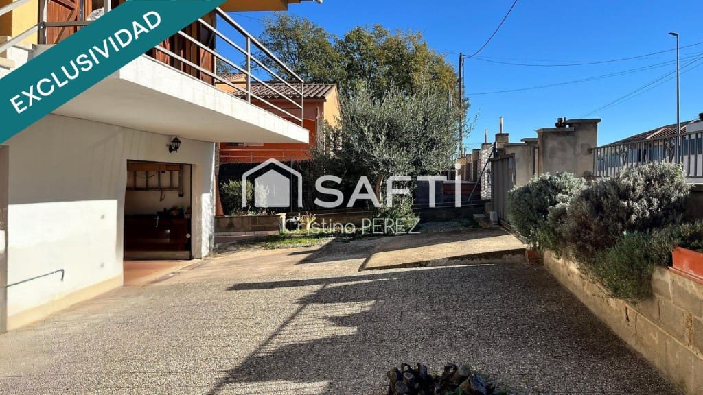 4 soveværelse Villa til salg i Santa Coloma de Farners - € 320.000 (Ref: 9439962)