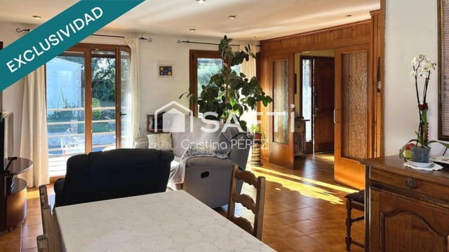 4 soveværelse Villa til salg i Santa Coloma de Farners - € 320.000 (Ref: 9439962)