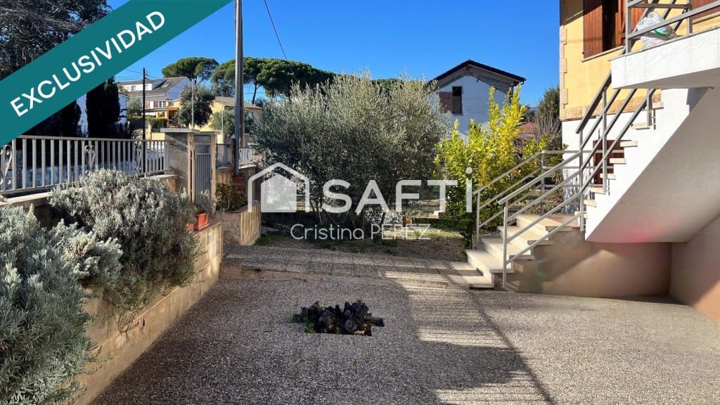4 soveværelse Villa til salg i Santa Coloma de Farners - € 320.000 (Ref: 9439962)