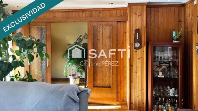 4 soveværelse Villa til salg i Santa Coloma de Farners - € 320.000 (Ref: 9439962)