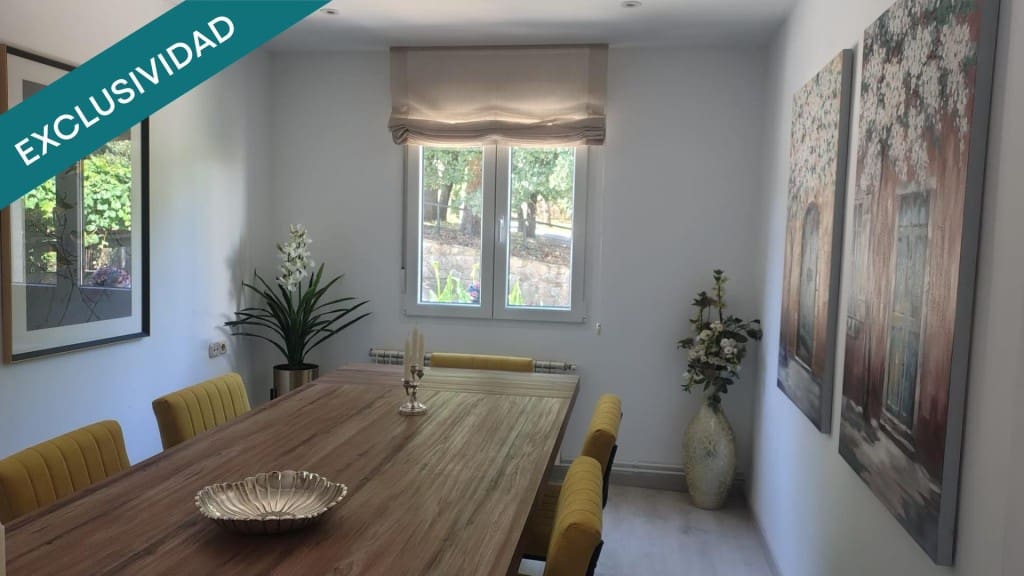 4 sovrum Villa till salu i Santiago de Compostela - 330 000 € (Ref: 9439965)