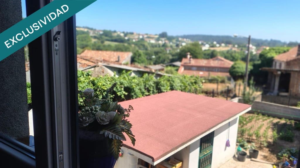 4 sovrum Villa till salu i Santiago de Compostela - 330 000 € (Ref: 9439965)