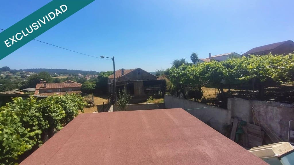 4 sovrum Villa till salu i Santiago de Compostela - 330 000 € (Ref: 9439965)