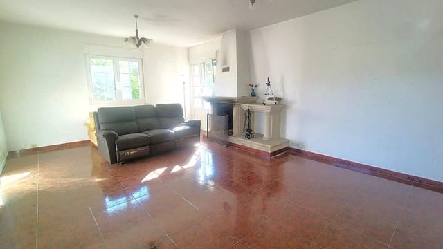 7 soverom Villa til salgs i Teo - € 330 000 (Ref: 9439966)