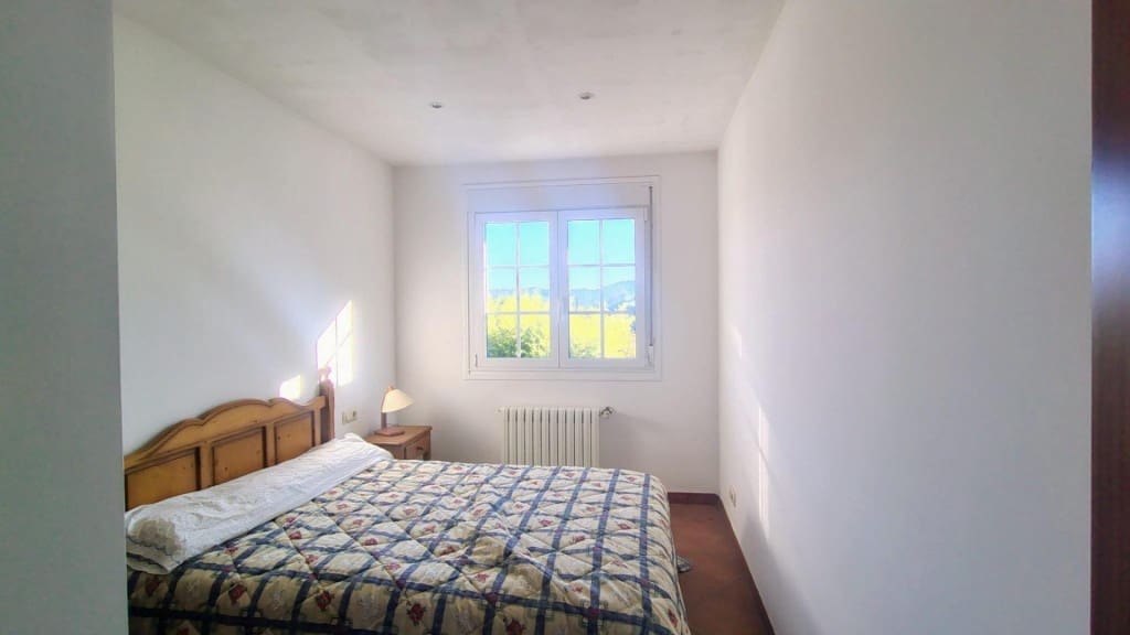 7 soveværelse Villa til salg i Teo - € 330.000 (Ref: 9439966)