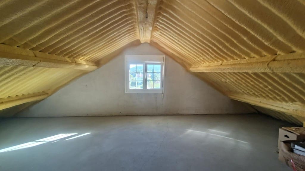 7 soveværelse Villa til salg i Teo - € 330.000 (Ref: 9439966)