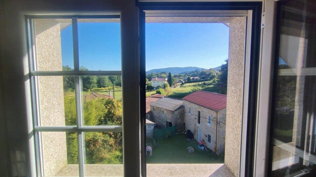 7 soveværelse Villa til salg i Teo - € 330.000 (Ref: 9439966)