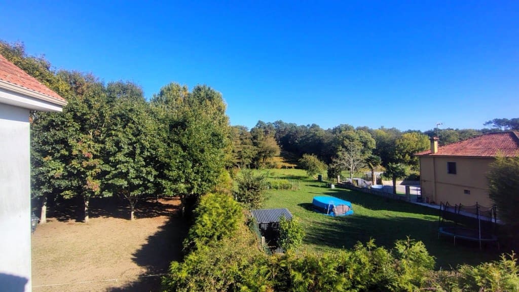 7 soveværelse Villa til salg i Teo - € 330.000 (Ref: 9439966)