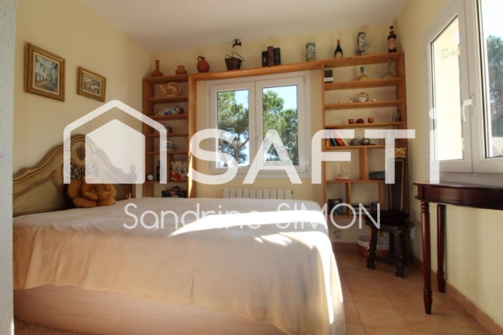 5 quarto Moradia para venda em Lloret de Mar com piscina - 449 000 € (Ref: 9439967)