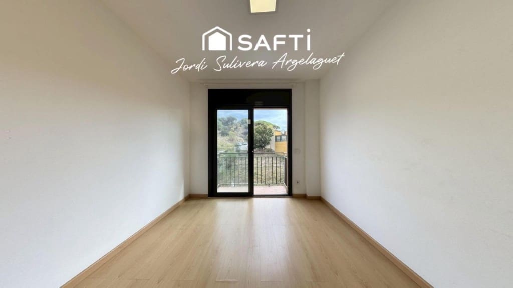 2 sovrum Lägenhet till salu i Palamos - 215 000 € (Ref: 9439969)