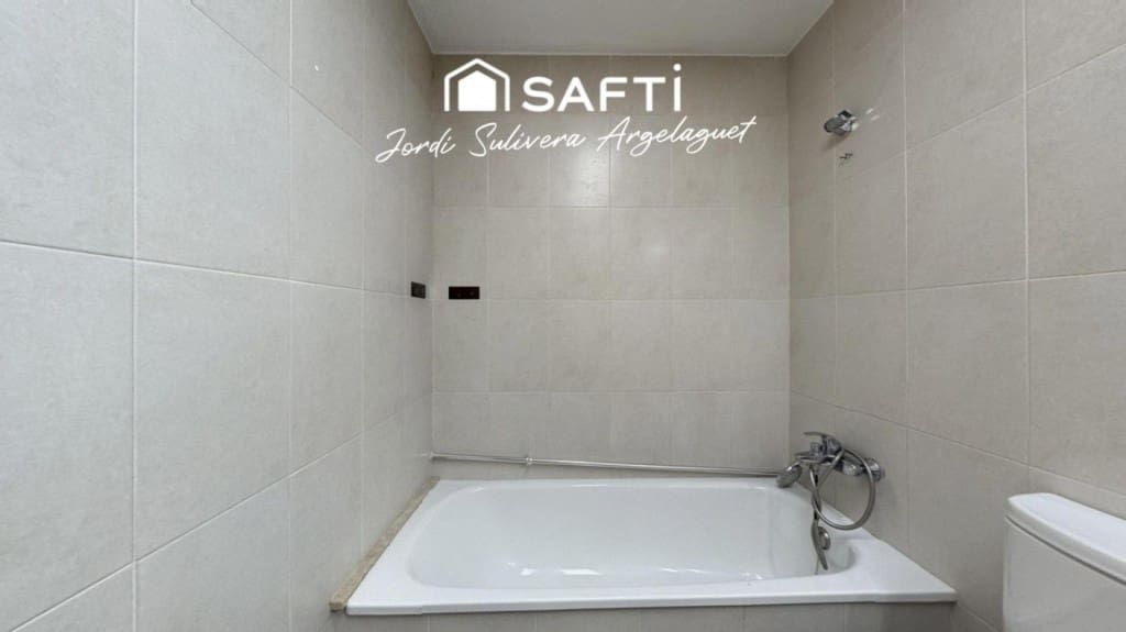 2 sovrum Lägenhet till salu i Palamos - 215 000 € (Ref: 9439969)