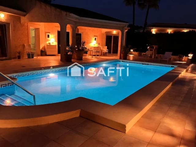 3 soveværelse Villa til salg i Calvià Pueblo, Calvià med swimmingpool garage - € 1.325.000 (Ref: 9439970)