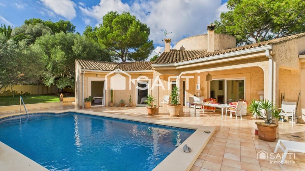 3 soveværelse Villa til salg i Calvia med swimmingpool garage - € 1.325.000 (Ref: 9439970)
