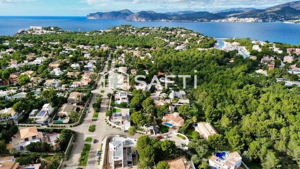 3 soveværelse Villa til salg i Calvia med swimmingpool garage - € 1.325.000 (Ref: 9439970)