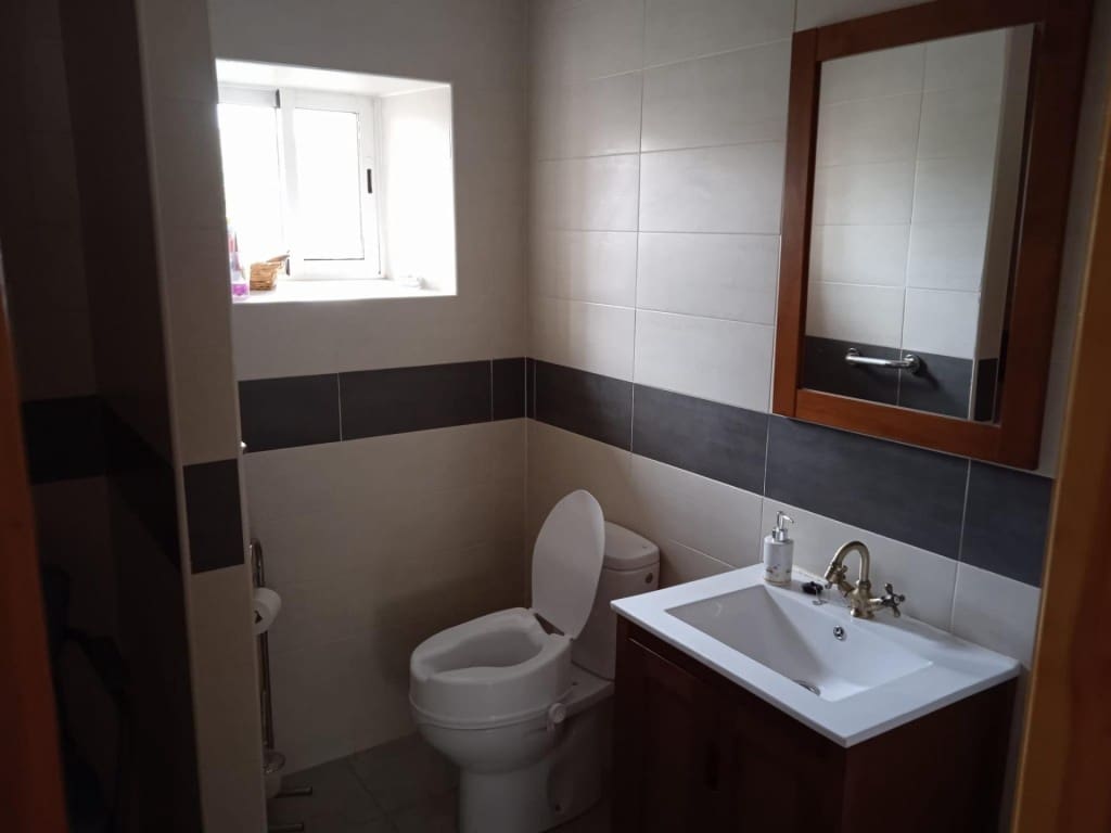 5 bedroom Villa for sale in Santa Maria de Ordas - € 71,000 (Ref: 9439972)