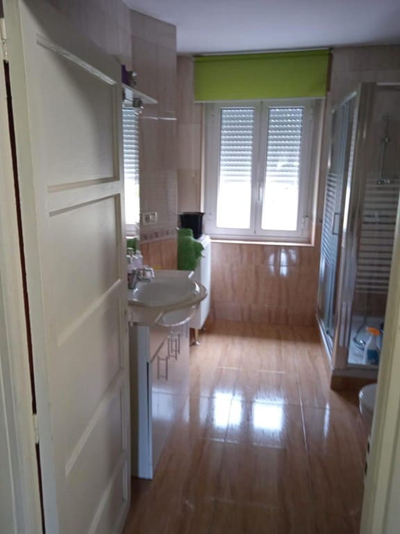 5 bedroom Villa for sale in Santa Maria de Ordas - € 71,000 (Ref: 9439972)