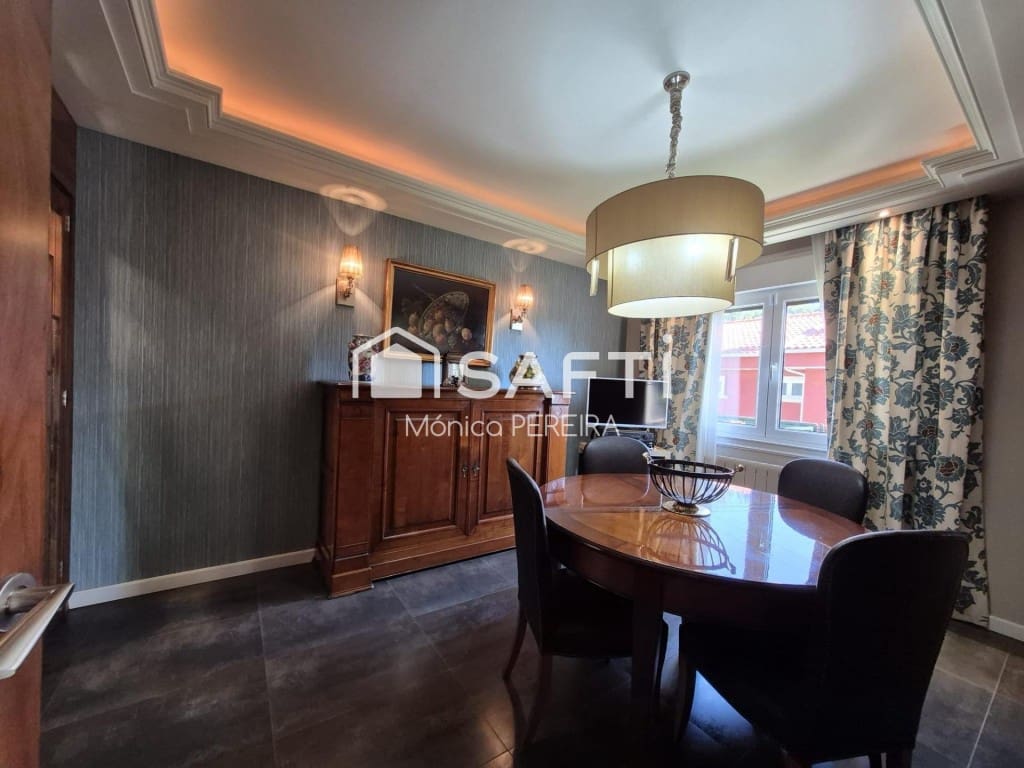 4 soverom Villa til salgs i Nigran med garasje - € 780 000 (Ref: 9439973)