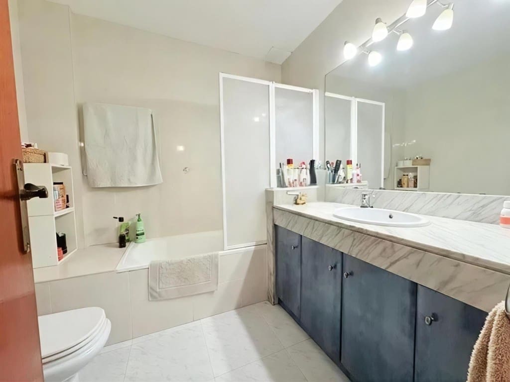 4 sovrum Radhus till salu i Teia - 595 000 € (Ref: 9439974)