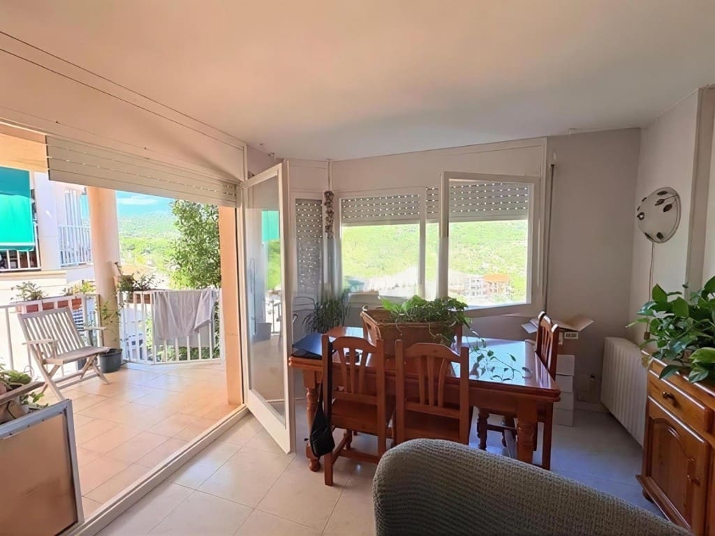 4 sovrum Radhus till salu i Teia - 595 000 € (Ref: 9439974)