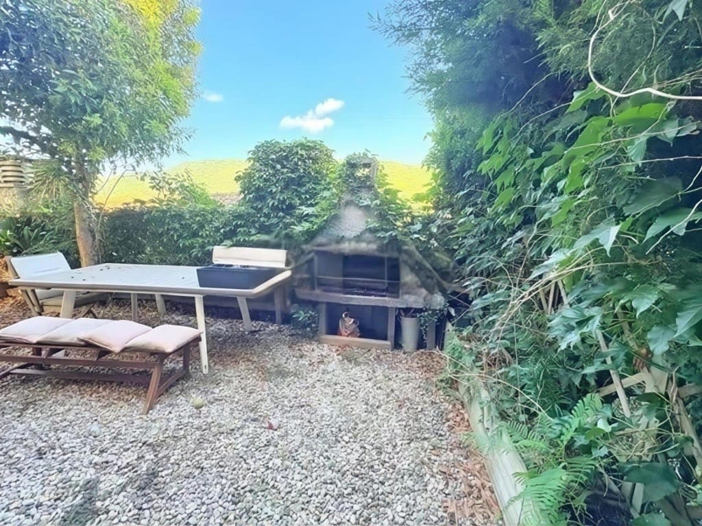 4 sovrum Radhus till salu i Teia - 595 000 € (Ref: 9439974)