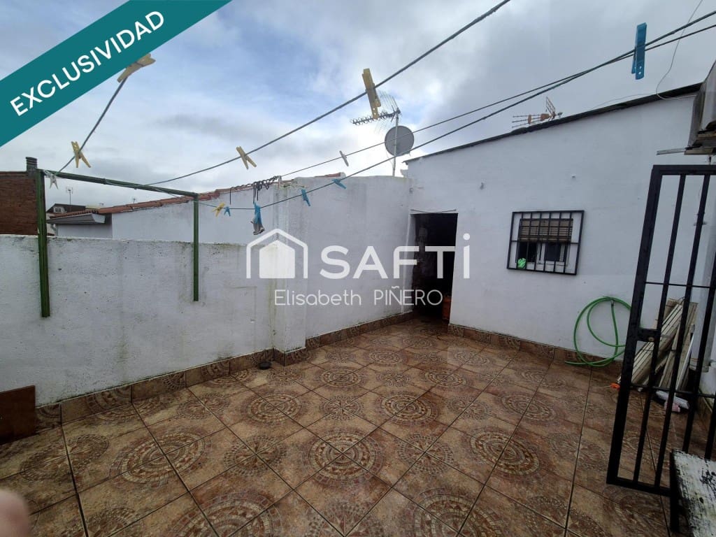 3 bedroom Penthouse for sale in Montijo - € 53,000 (Ref: 9443172)