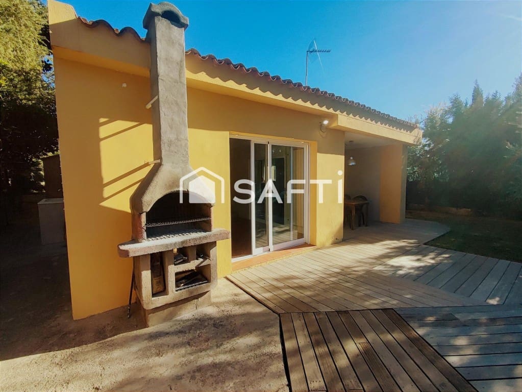 Chalet de 6 habitaciones en Riba-roja de Túria en venta con piscina - 516.000 € (Ref: 9443174)