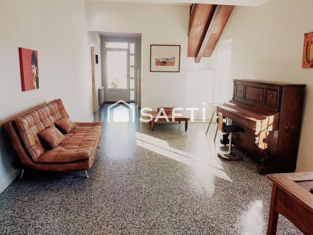 Chalet de 6 habitaciones en Riba-roja de Túria en venta con piscina - 516.000 € (Ref: 9443174)