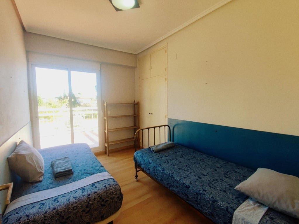 Chalet de 6 habitaciones en Riba-roja de Túria en venta con piscina - 516.000 € (Ref: 9443174)