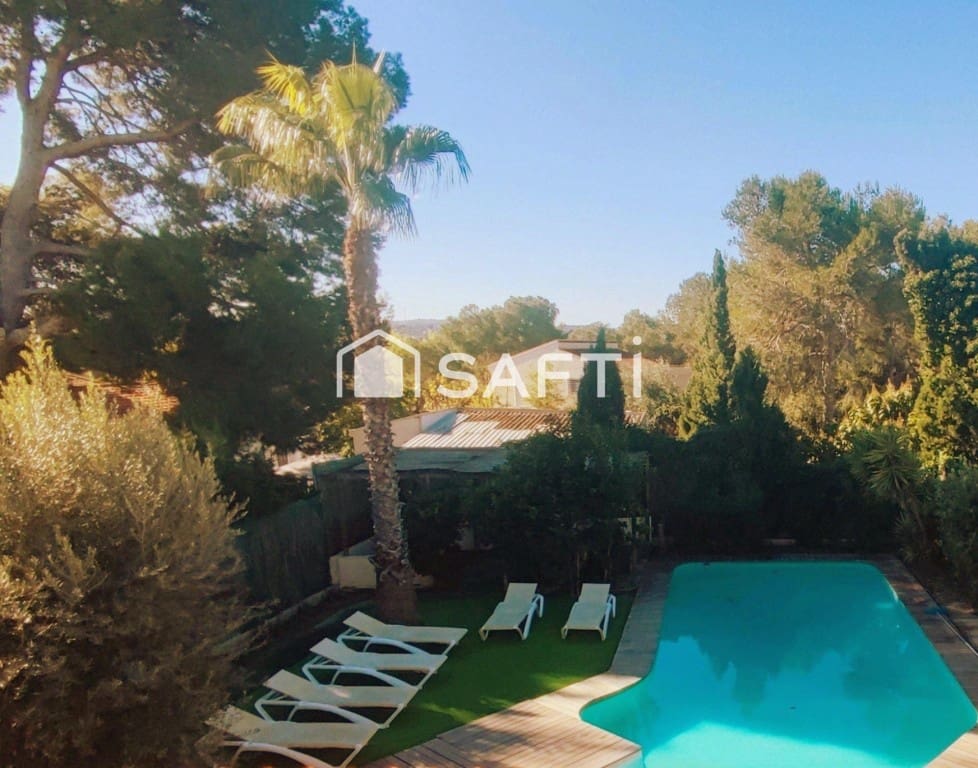 Chalet de 6 habitaciones en Riba-roja de Túria en venta con piscina - 516.000 € (Ref: 9443174)