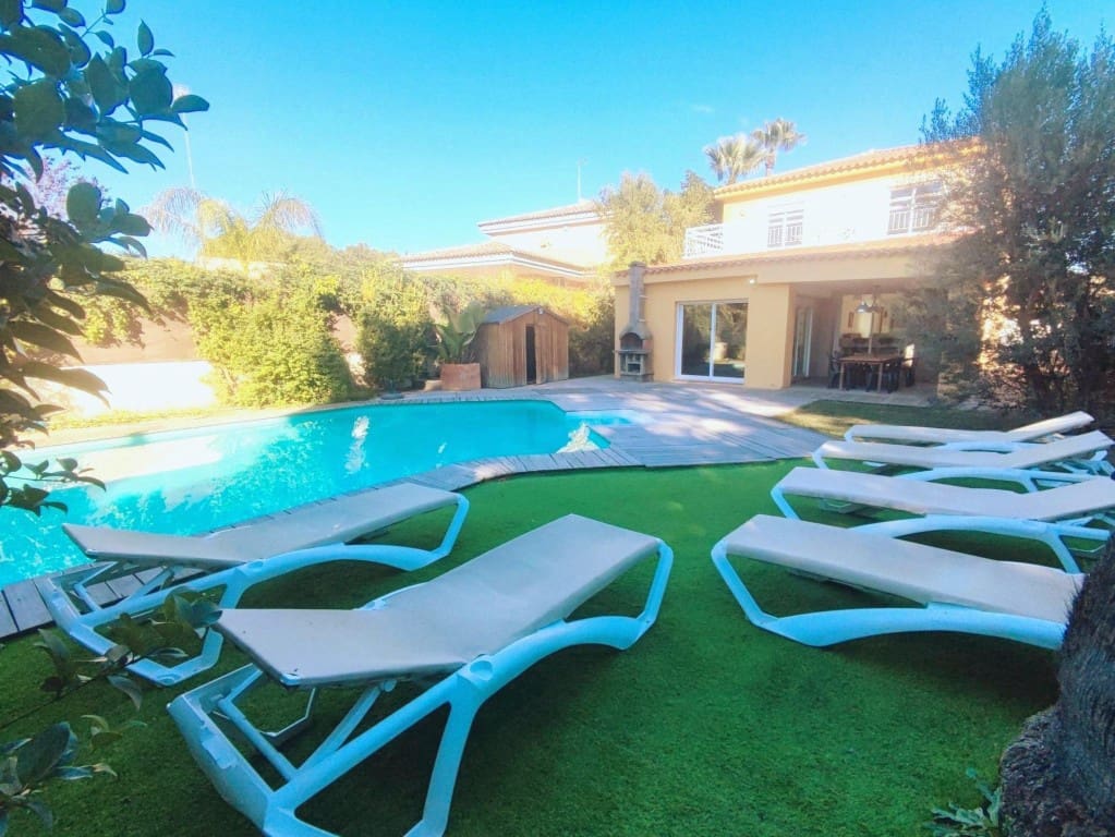 Chalet de 6 habitaciones en Riba-roja de Túria en venta con piscina - 516.000 € (Ref: 9443174)