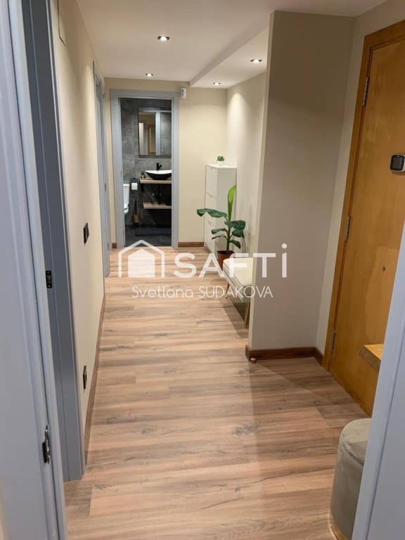 2 Zimmer Apartment zu verkaufen in Lloret de Mar mit Pool - 255.000 € (Ref: 9443176)