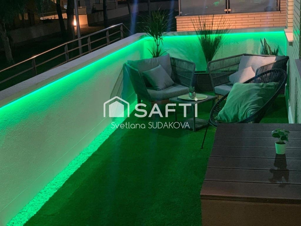 2 Zimmer Apartment zu verkaufen in Lloret de Mar mit Pool - 255.000 € (Ref: 9443176)