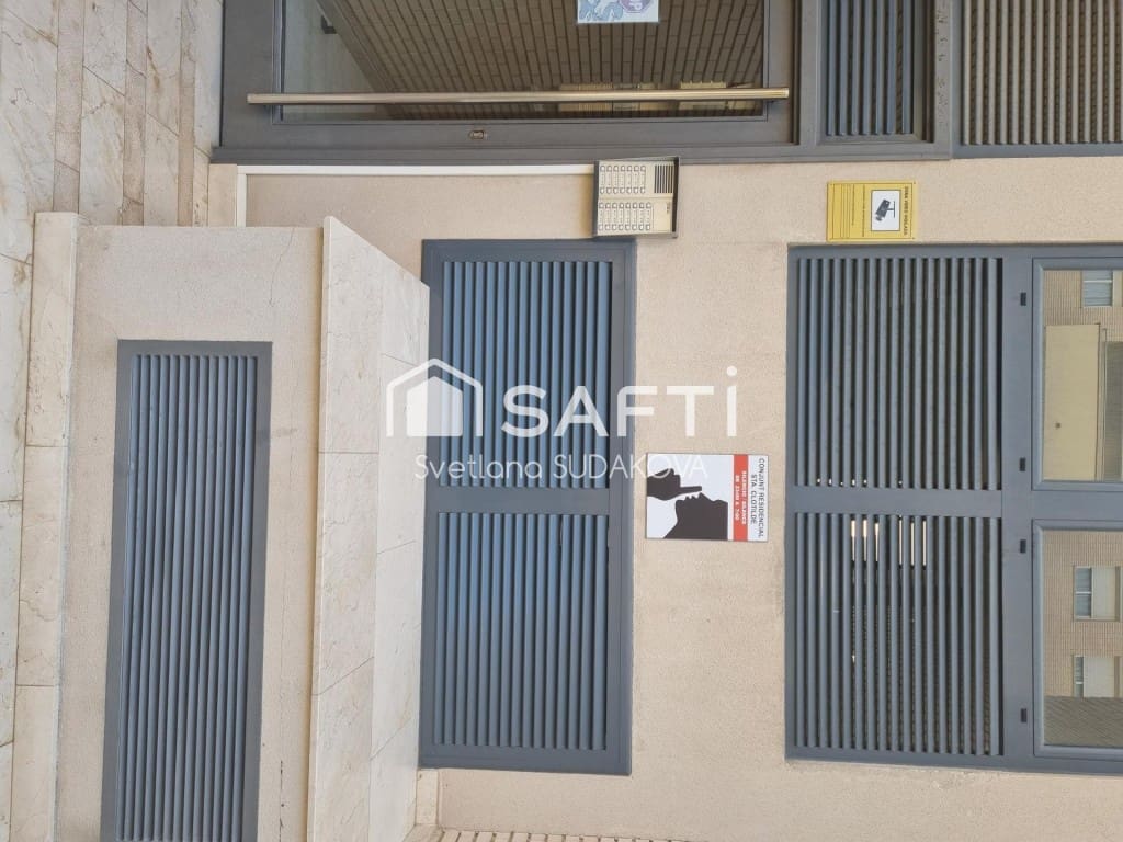 2 Zimmer Apartment zu verkaufen in Lloret de Mar mit Pool - 255.000 € (Ref: 9443176)