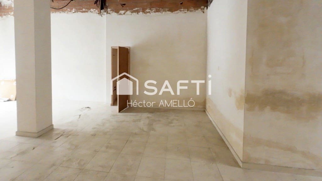 Commercial for sale in Figueres - € 41,000 (Ref: 9443181)