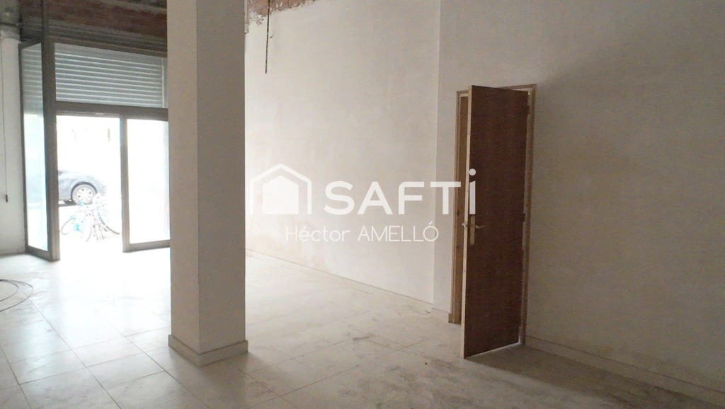 Commercial for sale in Figueres - € 41,000 (Ref: 9443181)