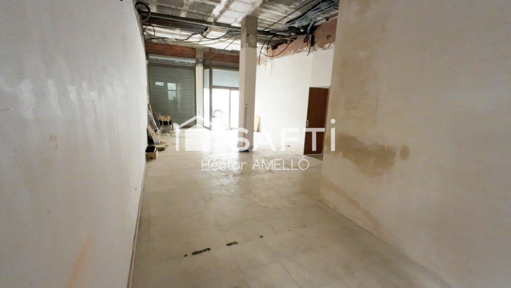 Commercial for sale in Figueres - € 41,000 (Ref: 9443181)