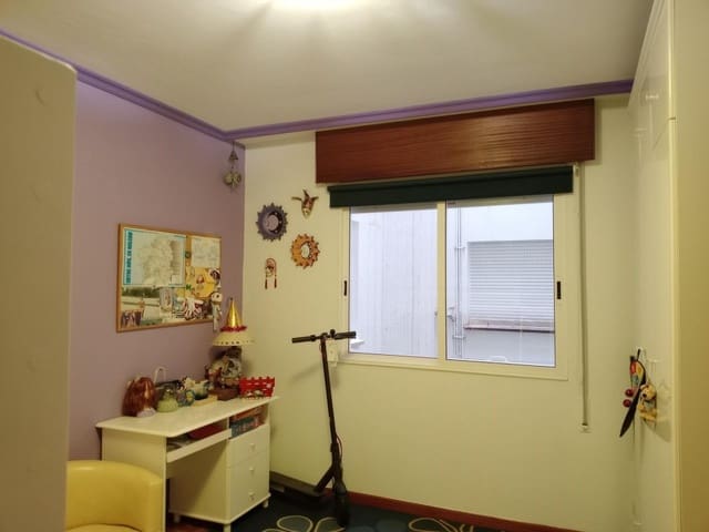 3 sypialnia Apartament na sprzedaż w Cangas z garażem - 220 000 € (Ref: 9446207)