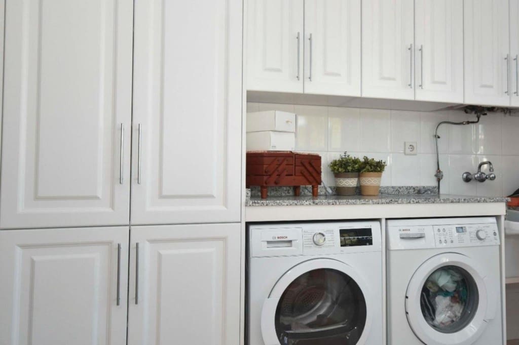 7 makuuhuone Huvila myytävänä paikassa Callosa de Segura mukana uima-altaan 
autotalli - 530 000 € (Ref: 9446208)