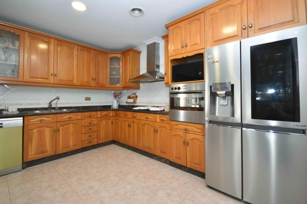 7 makuuhuone Huvila myytävänä paikassa Callosa de Segura mukana uima-altaan 
autotalli - 530 000 € (Ref: 9446208)