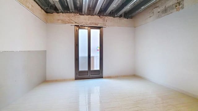 5 quarto Apartamento para venda em El Barri Gòtic, Barcelona cidade - 675 000 € (Ref: 9446210)