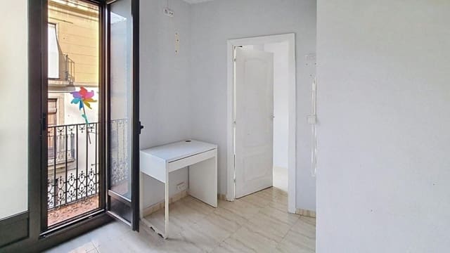 5 quarto Apartamento para venda em El Barri Gòtic, Barcelona cidade - 675 000 € (Ref: 9446210)
