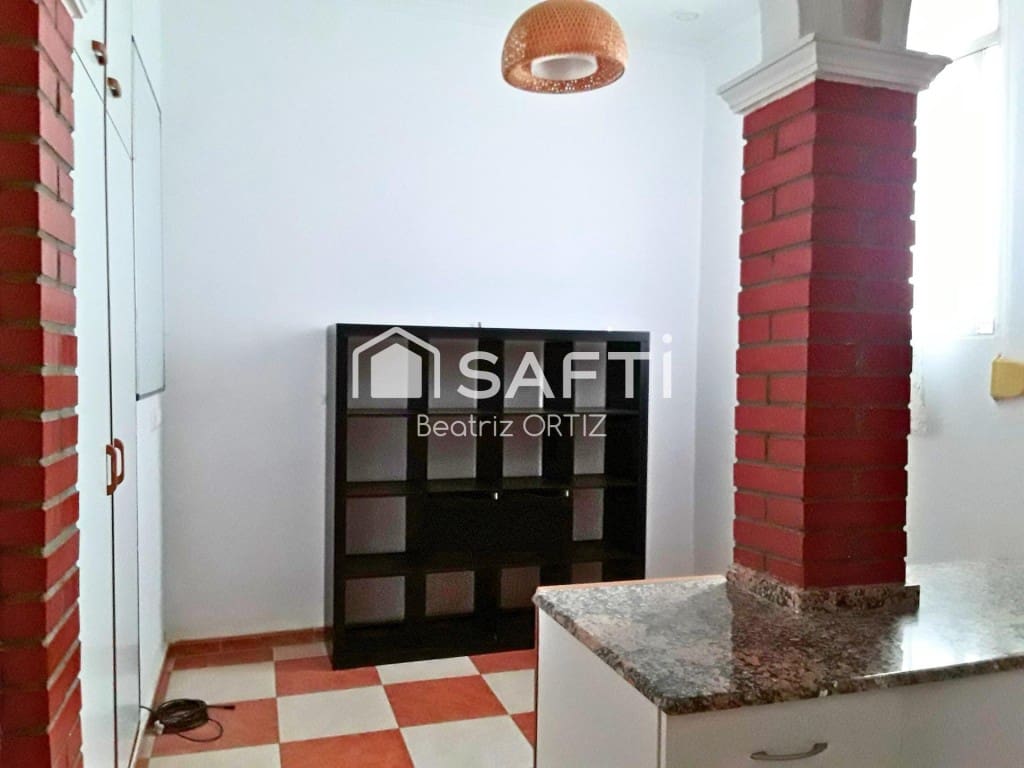 2 soveværelse Lejlighed til salg i Cadiz by - € 210.000 (Ref: 9446212)