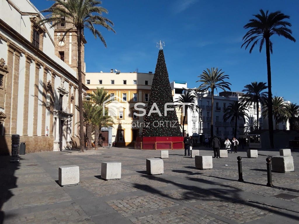 2 soveværelse Lejlighed til salg i Cadiz by - € 210.000 (Ref: 9446212)