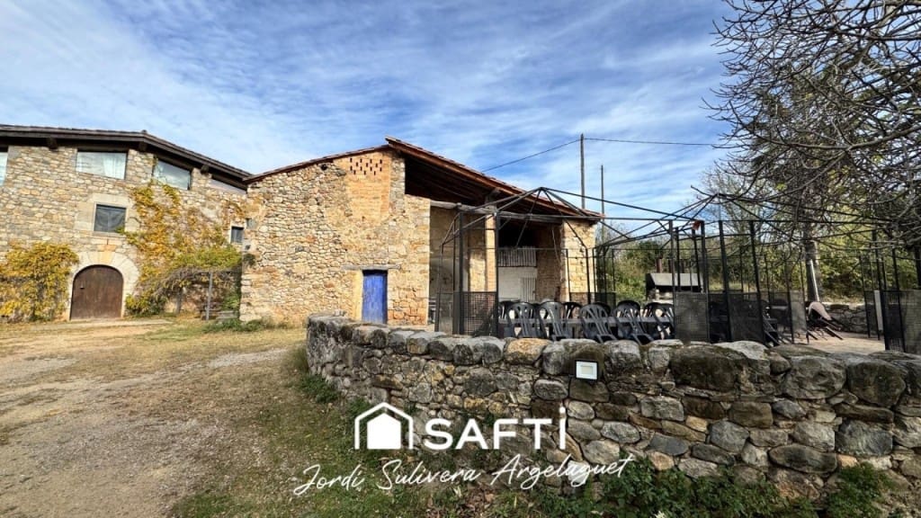 11 quarto Quinta/Casa Rural para venda em Argelaguer - 890 000 € (Ref: 9446213)