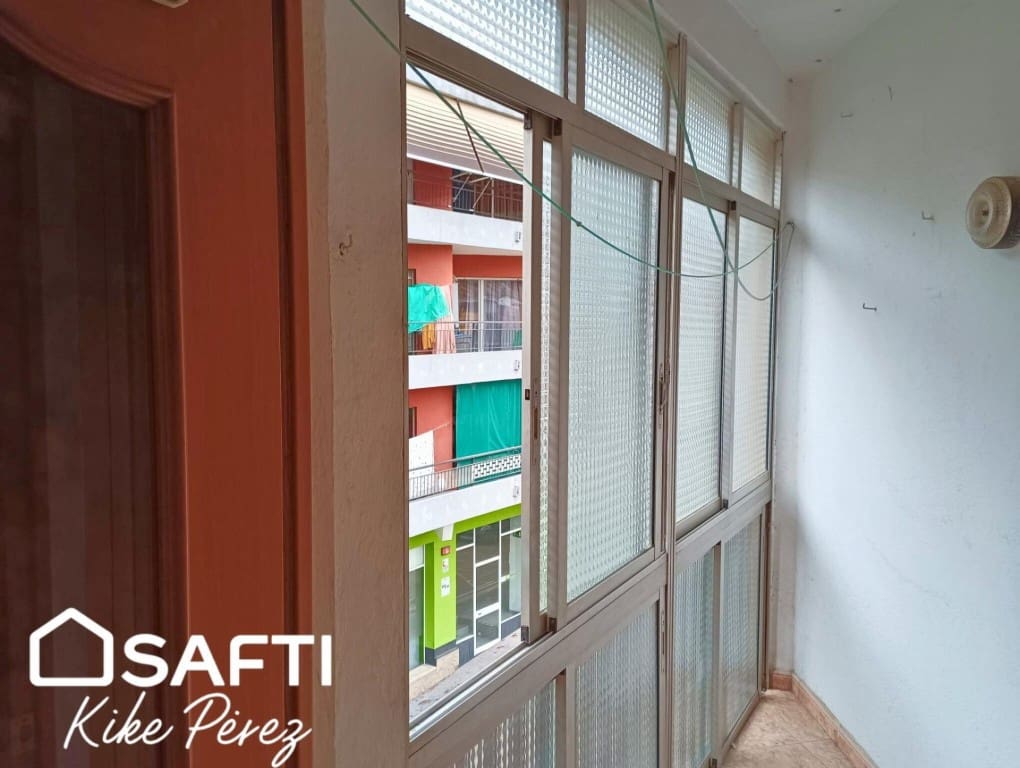 3 soveværelse Lejlighed til salg i Sant Andreu de la Barca - € 175.000 (Ref: 9446214)